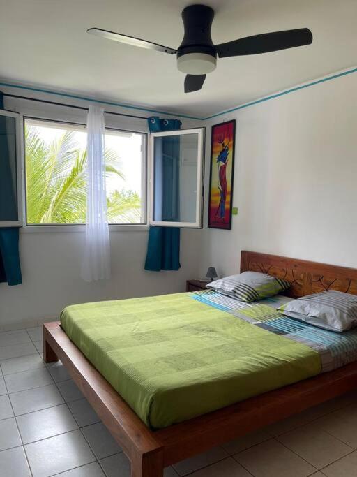 Duplex 1 Mn Plage De Trou D Eau Location A La Semaine Minimum Ла-Салін-ле-Бен Екстер'єр фото